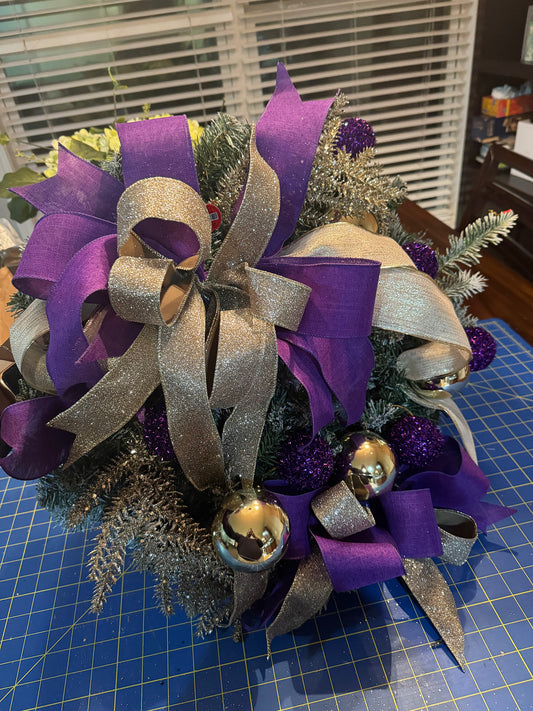 Mardi Gras Holiday Wreath